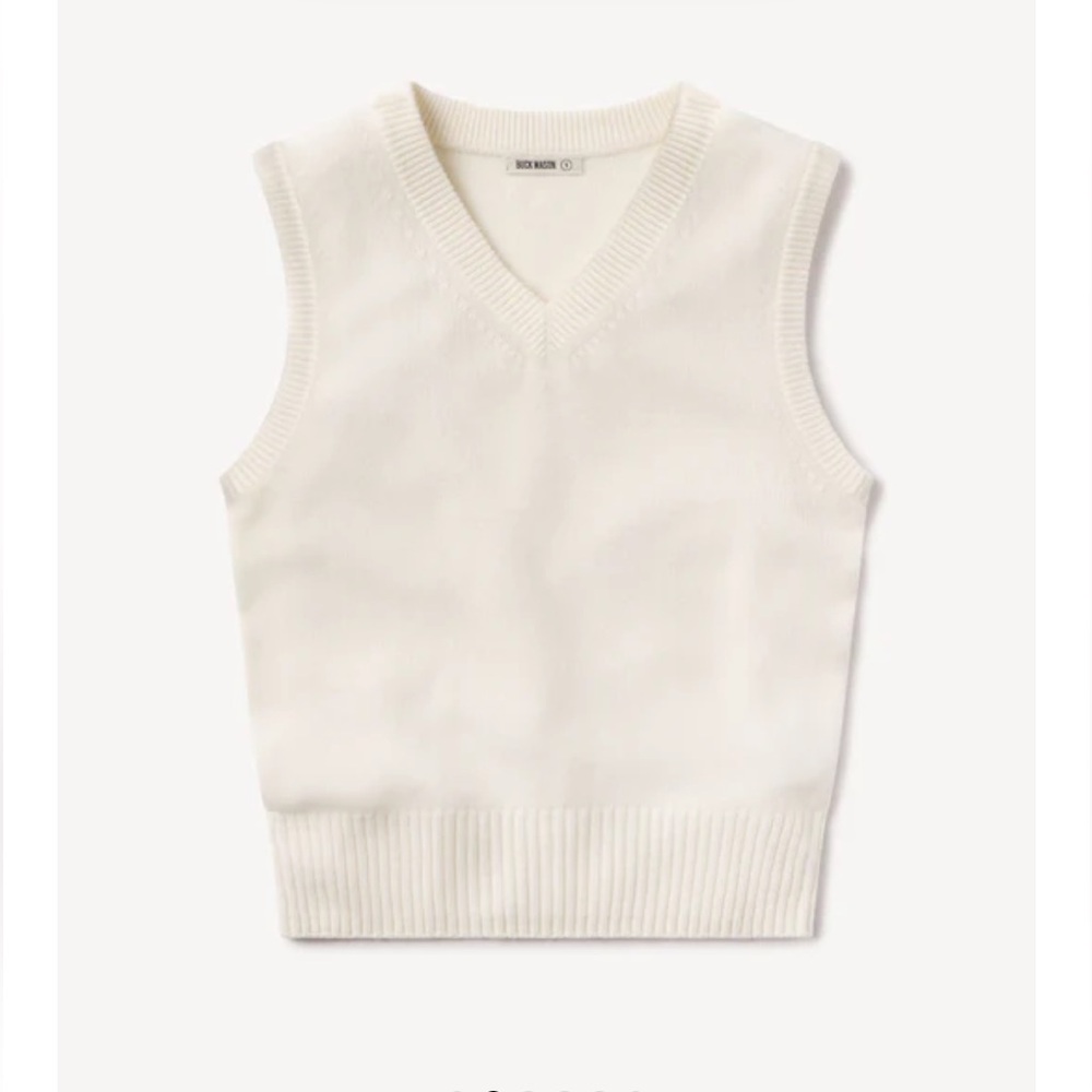 Buck Mason Cream V-Neck Knit Sweater Vest